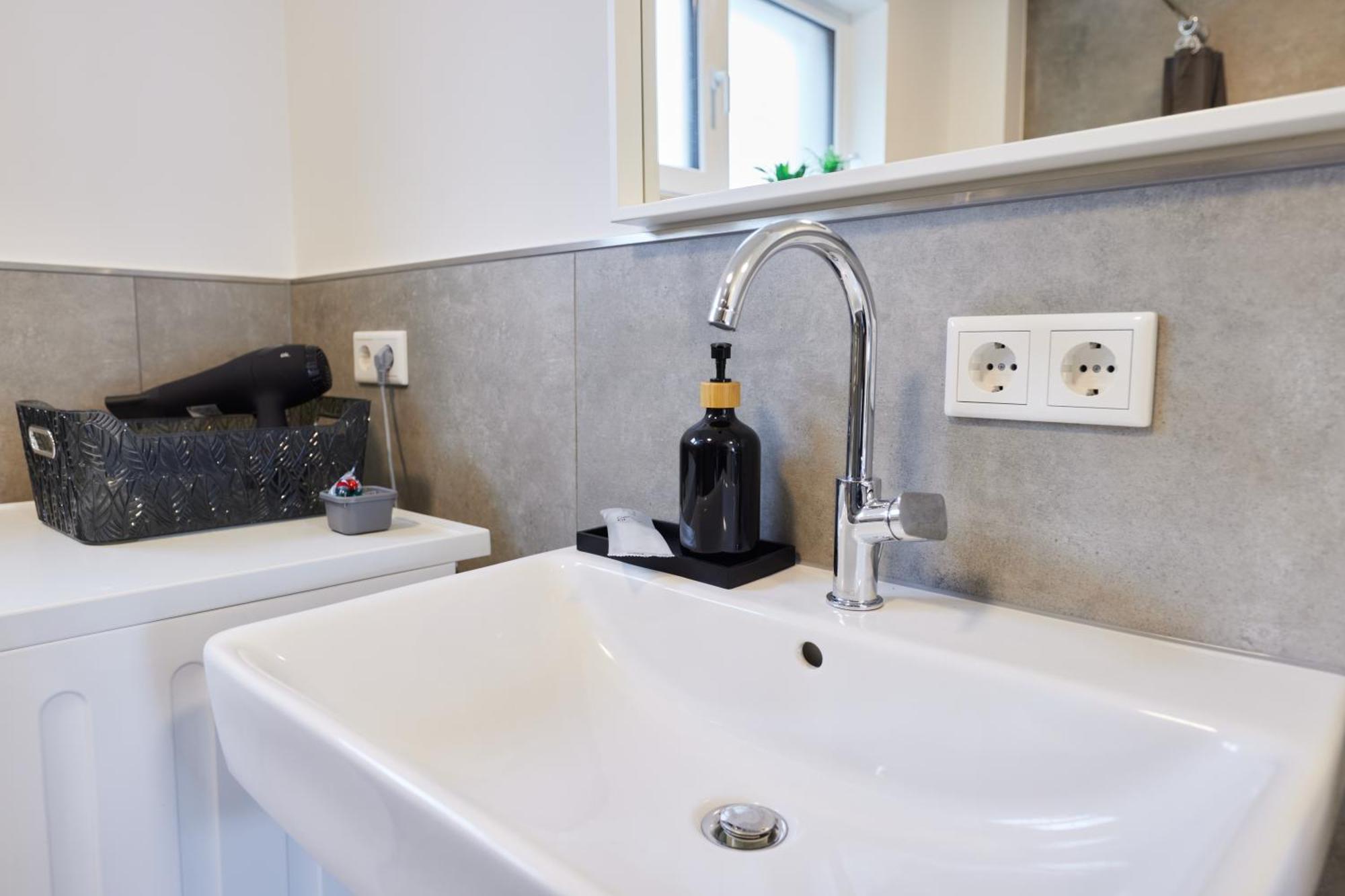 Homeme 1 I Zentral I Netflix I Kueche I Parkplatz I Kliniknah Bad Oeynhausen Extérieur photo